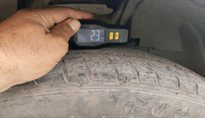 2020 Tata NEXON XM PETROL, Petrol, Manual, 56,892 km, tyre