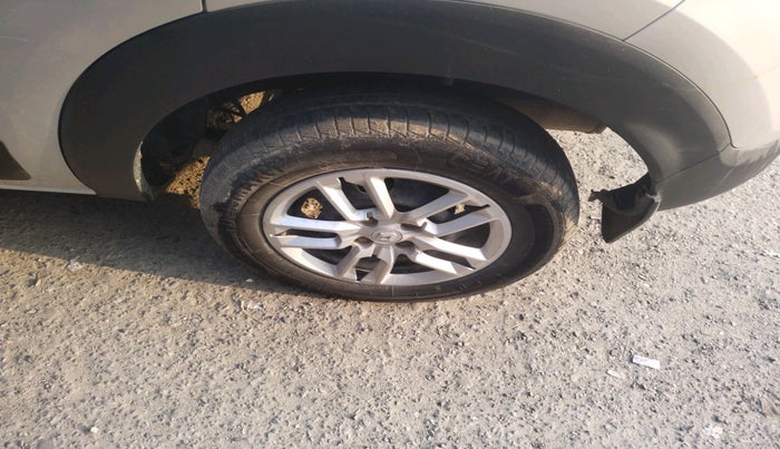 2020 Renault TRIBER RXT, Petrol, Manual, 53,911 km, tyre