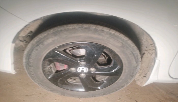 2015 Honda City 1.5L I-DTEC VX, Diesel, Manual, 1,23,678 km, tyre