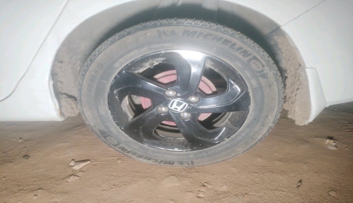 2015 Honda City 1.5L I-DTEC VX, Diesel, Manual, 1,23,678 km, tyre