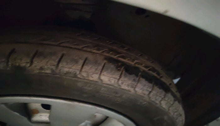 2016 Maruti Wagon R 1.0 LXI CNG, Petrol, Manual, 91,885 km, tyre