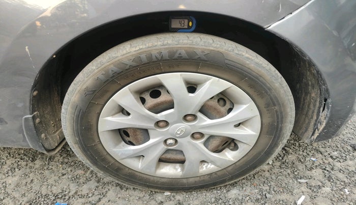 2013 Hyundai Grand i10 SPORTZ 1.1 CRDI, Diesel, Manual, 1 km, tyre