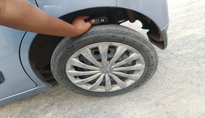 2011 Maruti Wagon R 1.0 VXI, Petrol, Manual, 1,87,851 km, tyre