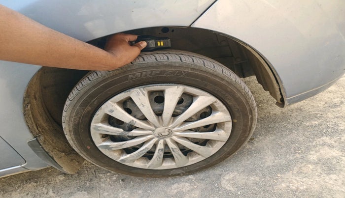 2011 Maruti Wagon R 1.0 VXI, Petrol, Manual, 1,87,851 km, tyre