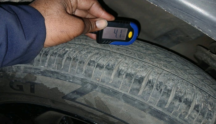 2017 Jeep Compass LONGITUDE 2.0 DIESEL, Diesel, Manual, 85,456 km, tyre