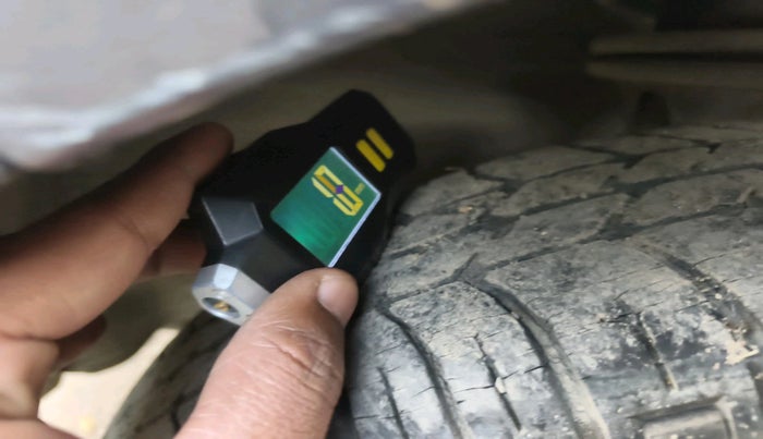 2016 Maruti Alto 800 LXI, Petrol, Manual, 49,156 km, tyre