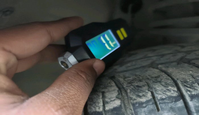 2016 Maruti Alto 800 LXI, Petrol, Manual, 49,156 km, tyre