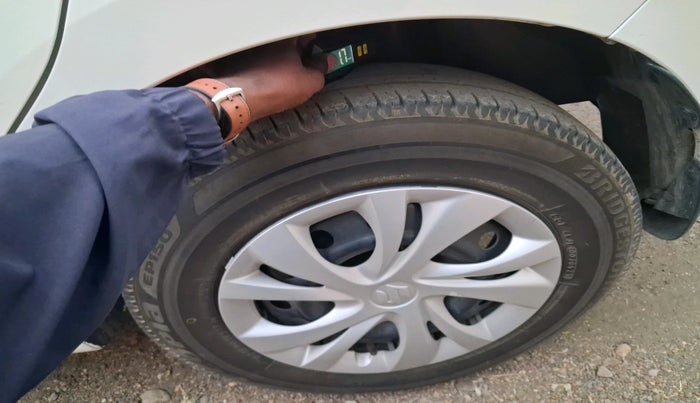 2021 Maruti Swift VXI, Petrol, Manual, 34,864 km, tyre