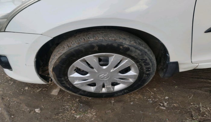 2012 Maruti Swift Dzire VXI, Petrol, Manual, 1,52,437 km, tyre