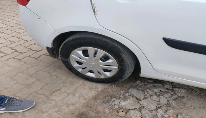 2012 Maruti Swift Dzire VXI, Petrol, Manual, 1,52,437 km, tyre