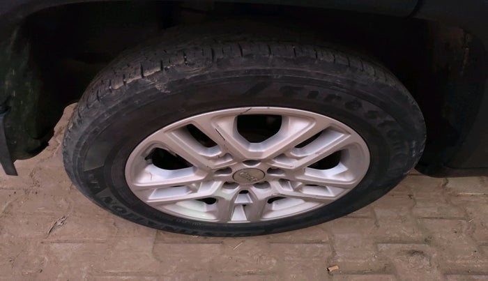 2018 Jeep Compass LIMITED 2.0 DIESEL, Diesel, Manual, 1,05,060 km, tyre