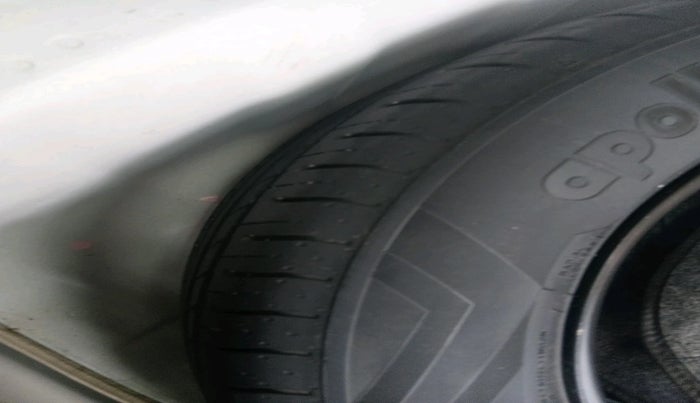 2019 Hyundai VENUE SX(O) 1.4 CRDI, Diesel, Manual, 1,70,917 km, tyre