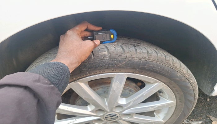 2018 Volkswagen Vento HIGHLINE PLUS 1.5 AT 16 ALLOY, Diesel, Automatic, 1,30,647 km, tyre