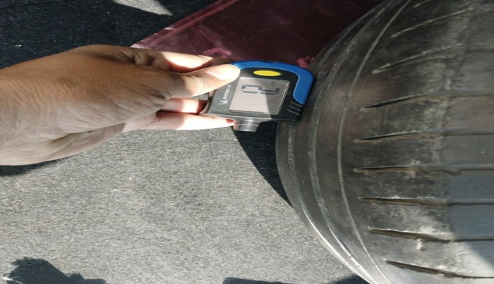 2012 BMW 3 Series 320d, Diesel, Automatic, 84,421 km, tyre