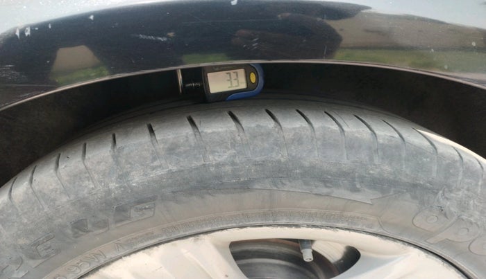 2012 BMW 3 Series 320d, Diesel, Automatic, 84,421 km, tyre