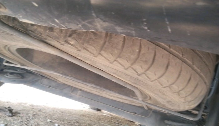 2017 Renault Duster 85 PS RXS SANDSTORM EDITION DIESEL, Diesel, Manual, 1,11,048 km, tyre