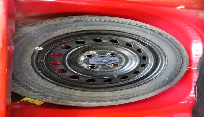 2022 Maruti Celerio VXI, Petrol, Manual, 49,015 km, tyre