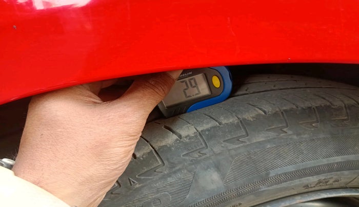 2022 Maruti Celerio VXI, Petrol, Manual, 49,015 km, tyre