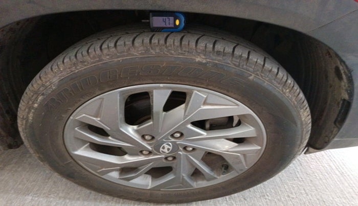 2020 Hyundai Creta SX (O) 1.4 TURBO DCT DUAL TONE, Petrol, Automatic, 65,454 km, tyre