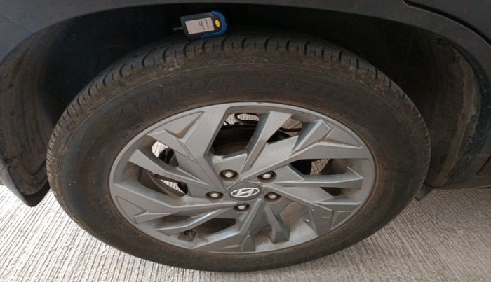 2020 Hyundai Creta SX (O) 1.4 TURBO DCT DUAL TONE, Petrol, Automatic, 65,454 km, tyre