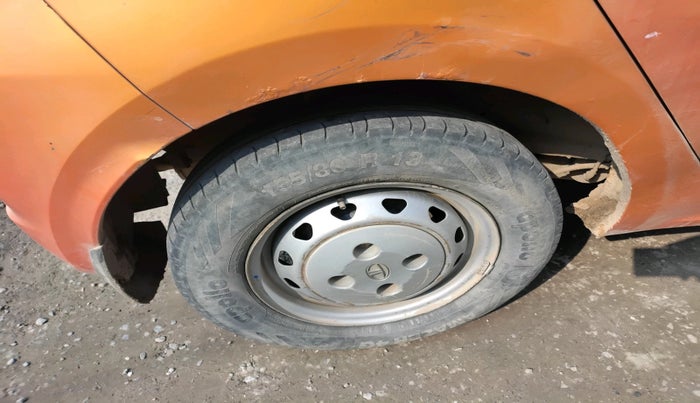 2016 Tata Tiago XM PETROL, Petrol, Manual, 1,47,620 km, tyre