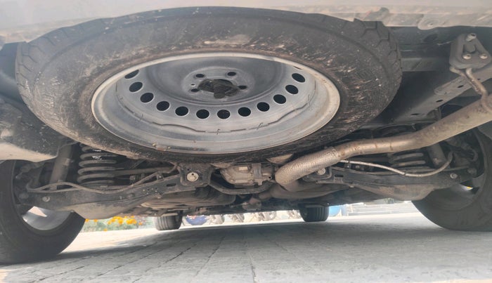 2023 Mahindra XUV700 AX 7 LUXURY D AWD AT 7 STR, Diesel, Automatic, 9,724 km, tyre