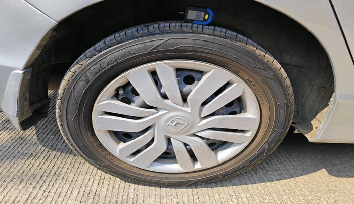 2015 Honda City 1.5L I-VTEC SV CVT, Petrol, Automatic, 78,340 km, tyre