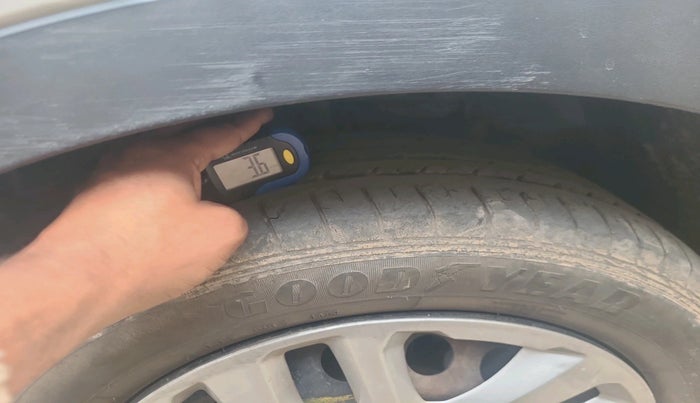 2018 Tata NEXON XM PETROL, Petrol, Manual, 75,592 km, tyre