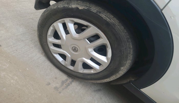 2018 Tata NEXON XM PETROL, Petrol, Manual, 75,592 km, tyre