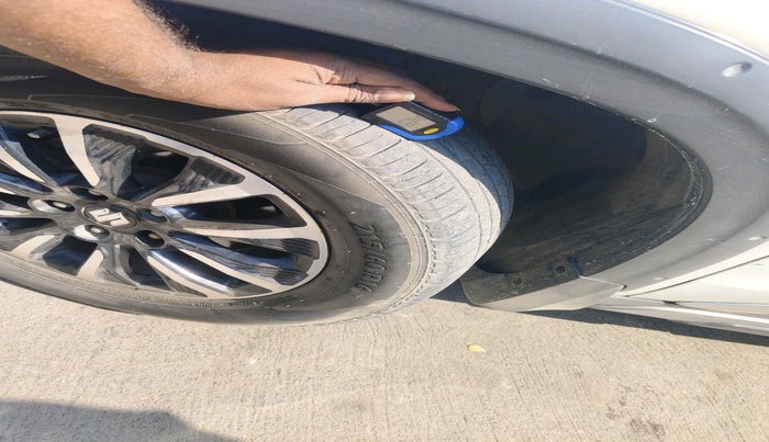 2020 Maruti Vitara Brezza ZXI PLUS, Petrol, Manual, 1,01,523 km, tyre