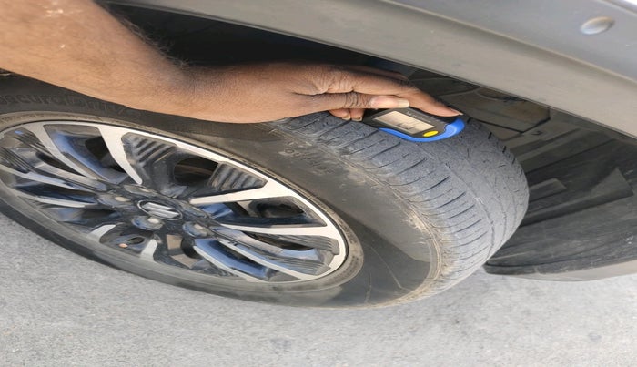 2020 Maruti Vitara Brezza ZXI PLUS, Petrol, Manual, 1,01,523 km, tyre