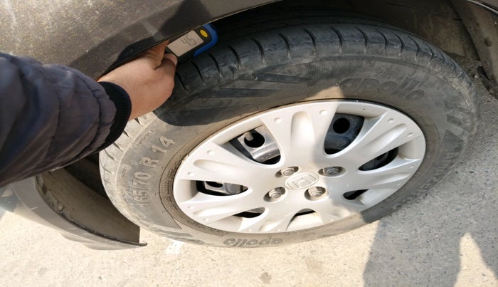 2015 Honda Amaze 1.2L I-VTEC S, Petrol, Manual, 86,399 km, tyre