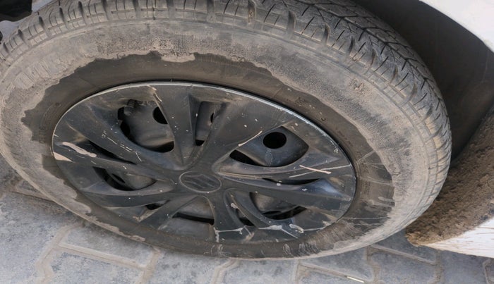 2019 Maruti Swift VDI, Diesel, Manual, 75,706 km, tyre