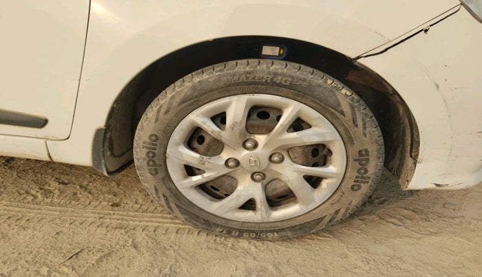 2017 Hyundai Grand i10 SPORTZ (O) 1.2 KAPPA VTVT, Petrol, Manual, 68,522 km, tyre