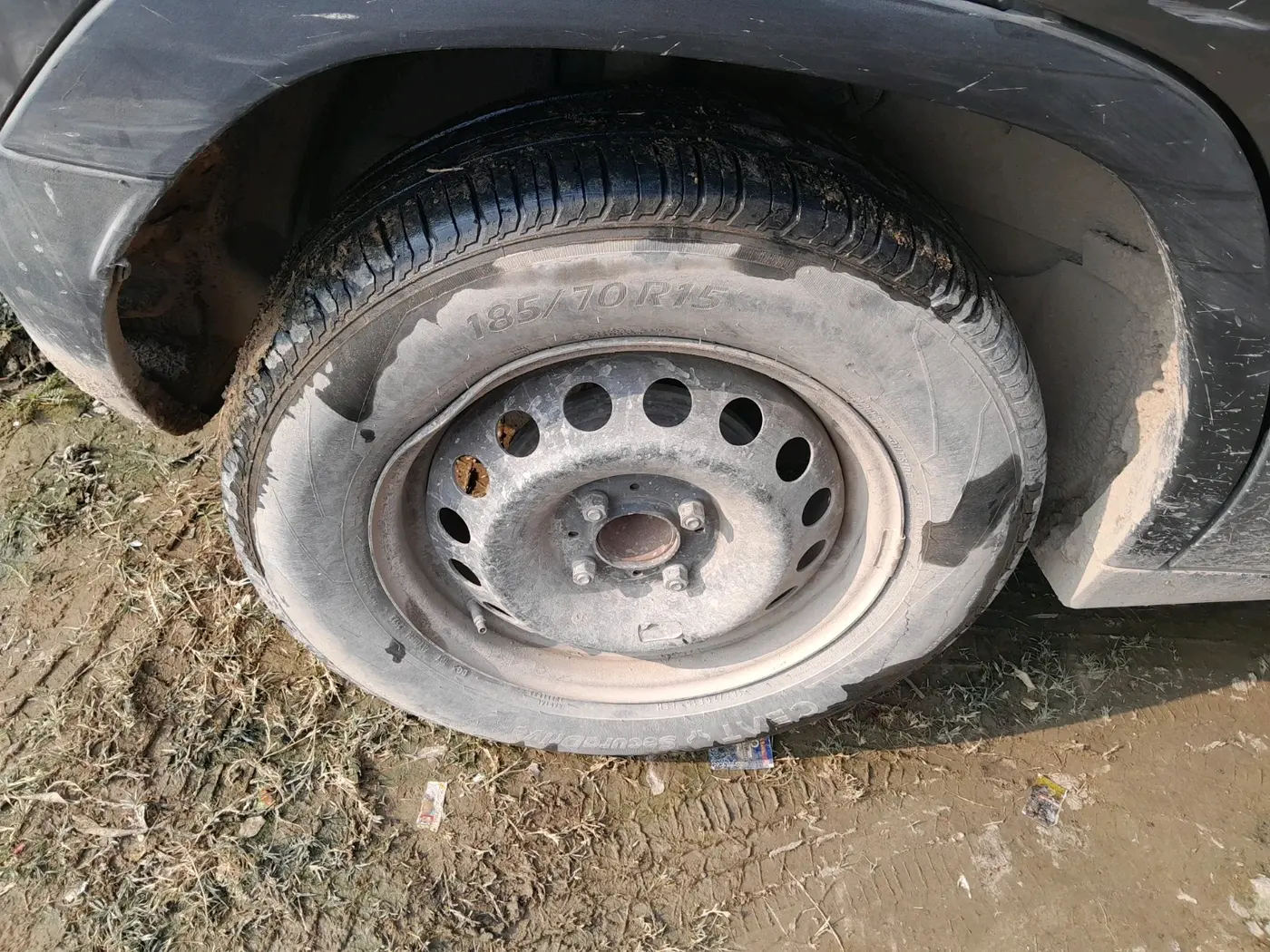 2023 Tata PUNCH ADVENTURE MT, Petrol, Manual, 39,642 km, tyre