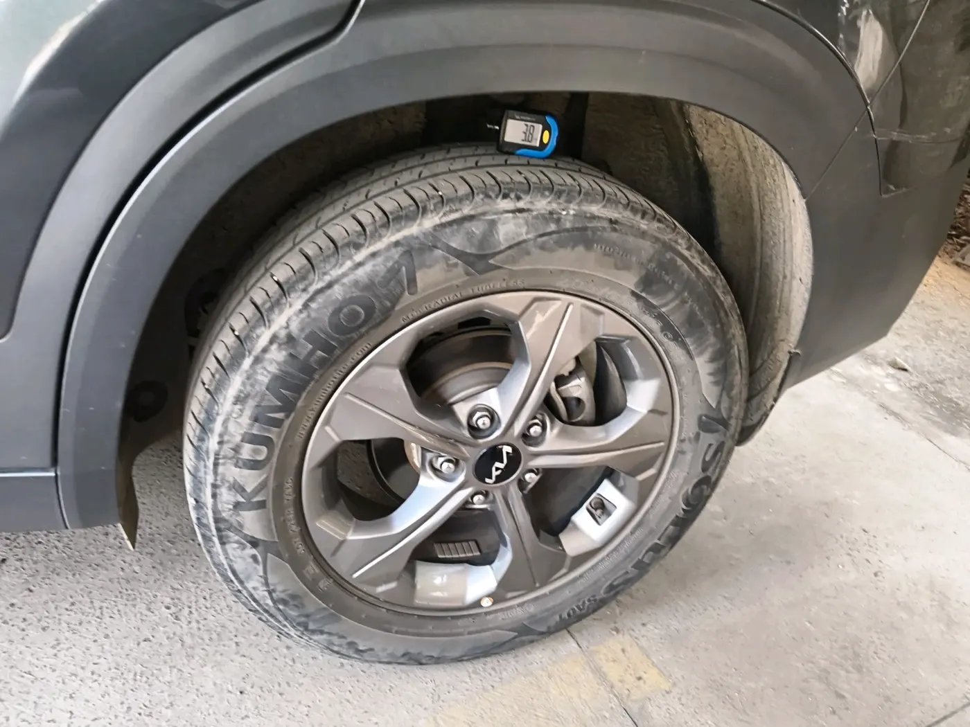 2022 KIA SELTOS HTK PLUS 1.5 IMT, Petrol, Manual, 32,593 km, tyre
