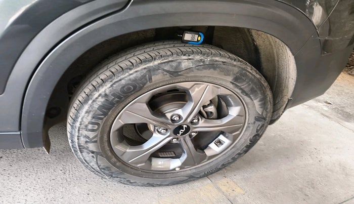 2022 KIA SELTOS HTK PLUS 1.5 IMT, Petrol, Manual, 32,593 km, tyre