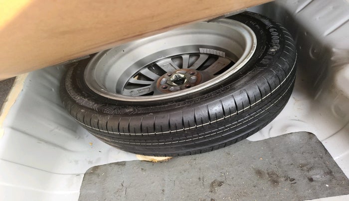 2021 Honda City 1.5L I-VTEC VX CVT, Petrol, Automatic, 38,931 km, tyre