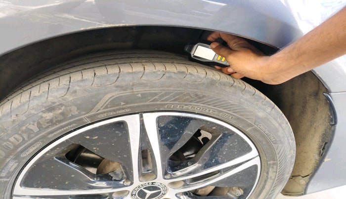 2019 Mercedes Benz C Class C300d, Diesel, Automatic, 44,686 km, tyre