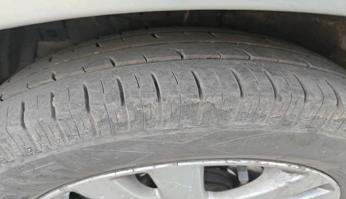 2018 Maruti Ertiga ZDI + SHVS, Diesel, Manual, 1,47,463 km, tyre