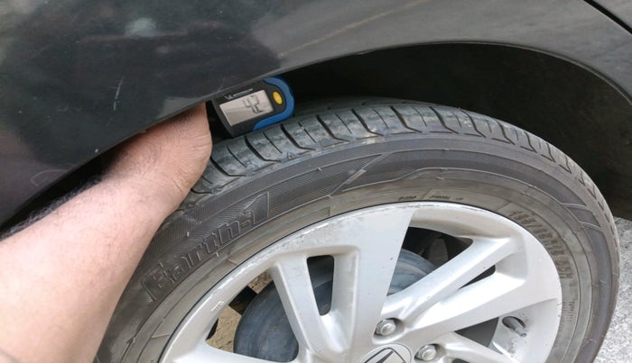 2015 Honda Jazz 1.2L I-VTEC VX, Petrol, Manual, 82,655 km, tyre