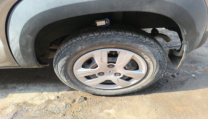 2018 Renault Kwid RXT 0.8 (O), Petrol, Manual, 78,062 km, tyre