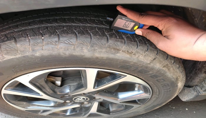 2022 Toyota URBAN CRUISER HYRYDER V HYBRID, Hybrid, Automatic, 35,948 km, tyre