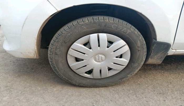 2016 Maruti Alto 800 LXI, Petrol, Manual, 42,927 km, tyre