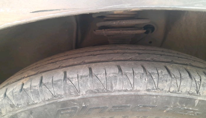 2020 Maruti IGNIS SIGMA 1.2, Petrol, Manual, 83,204 km, tyre