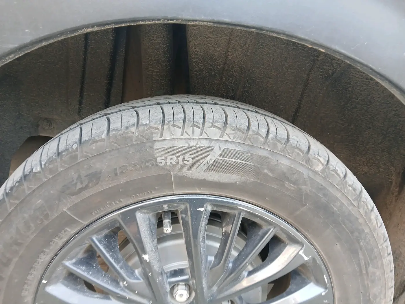 2021 Maruti XL6 ALPHA MT, Petrol, Manual, 1,59,061 km, tyre