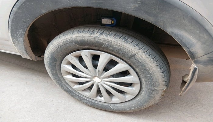 2020 Renault TRIBER RXE MT, Petrol, Manual, 41,640 km, tyre