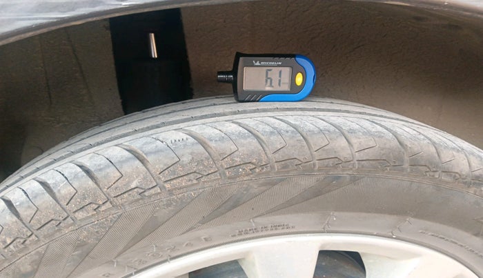 2015 Maruti Ertiga ZDI, Diesel, Manual, 95,238 km, tyre