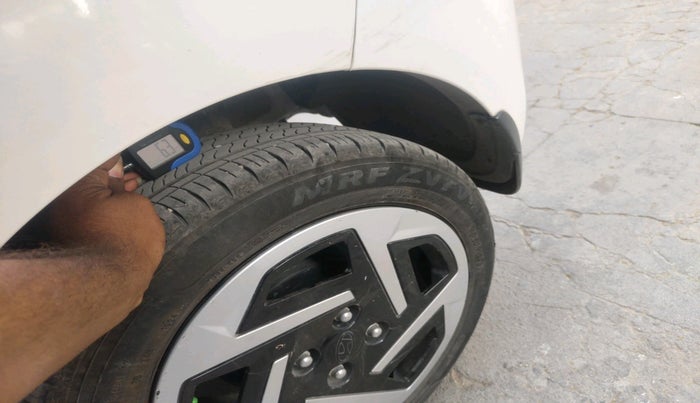 2024 Hyundai GRAND I10 NIOS MAGNA CORPORATE EDITION AMT 1.2 KAPPA VTVT, Petrol, Automatic, 10,766 km, tyre