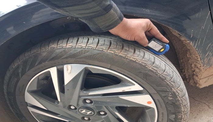 2020 Hyundai NEW I20 ASTA 1.0 GDI TURBO DCT, Petrol, Automatic, 1,05,612 km, tyre